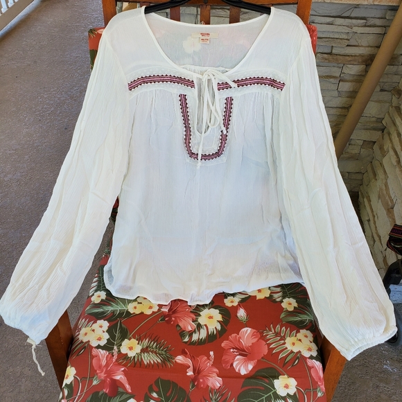 BLOUSE - Picture 1 of 2